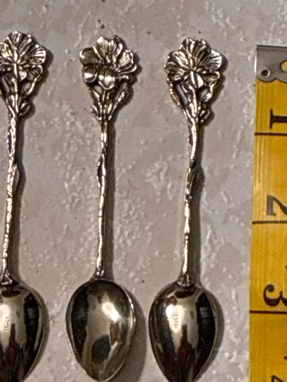 Decorative Floral-Handle Silver Tone Teaspoon Set - 3 Pieces